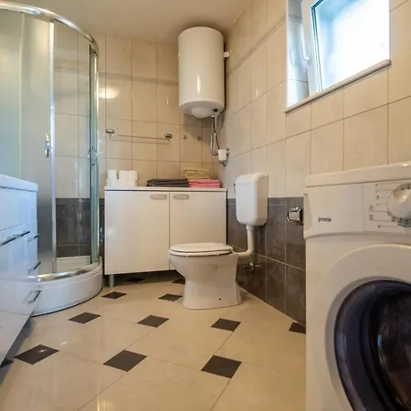 Daire Sara & Leon Neum