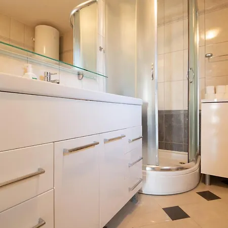 Apartment Sara & Leon Neum